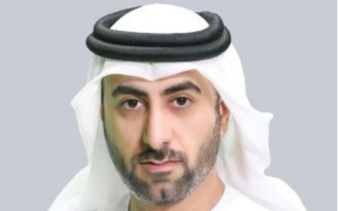 دبي الأفعال في سوق المكاتب